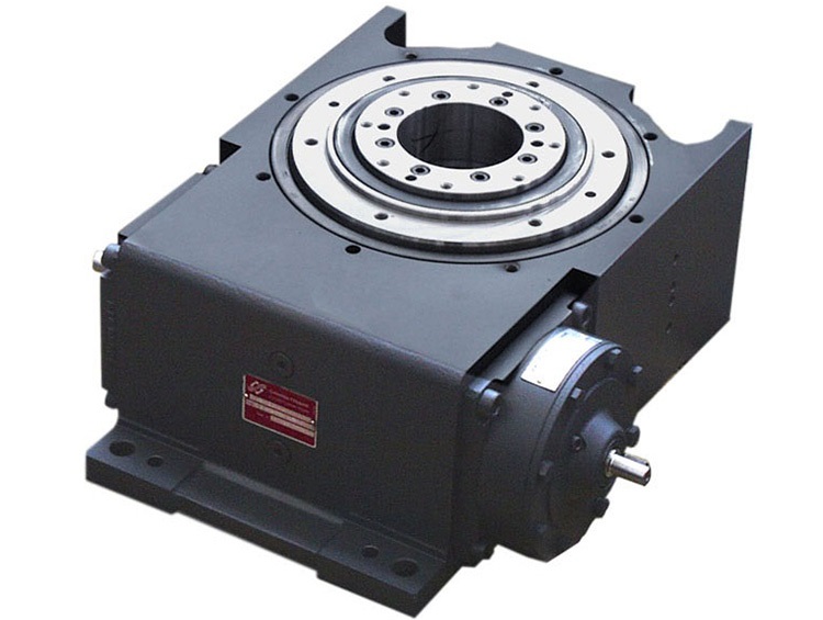 The Colombo Filippetti’s range of cam mechanisms also includes rotary tables with zero-play mechanical gearboxes. Find out more information.